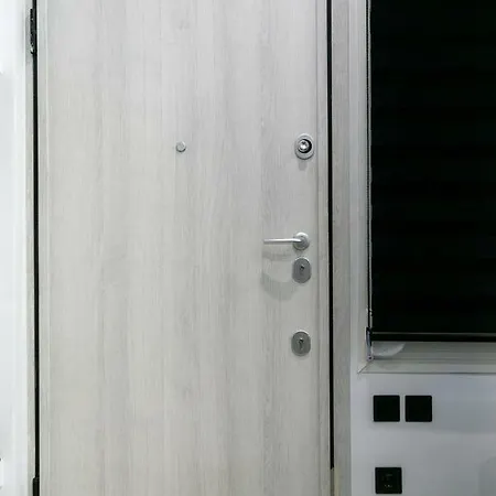 Apartament Marble Suite 40Sqm Center Ac 2Smarttv Netflix Saloniki